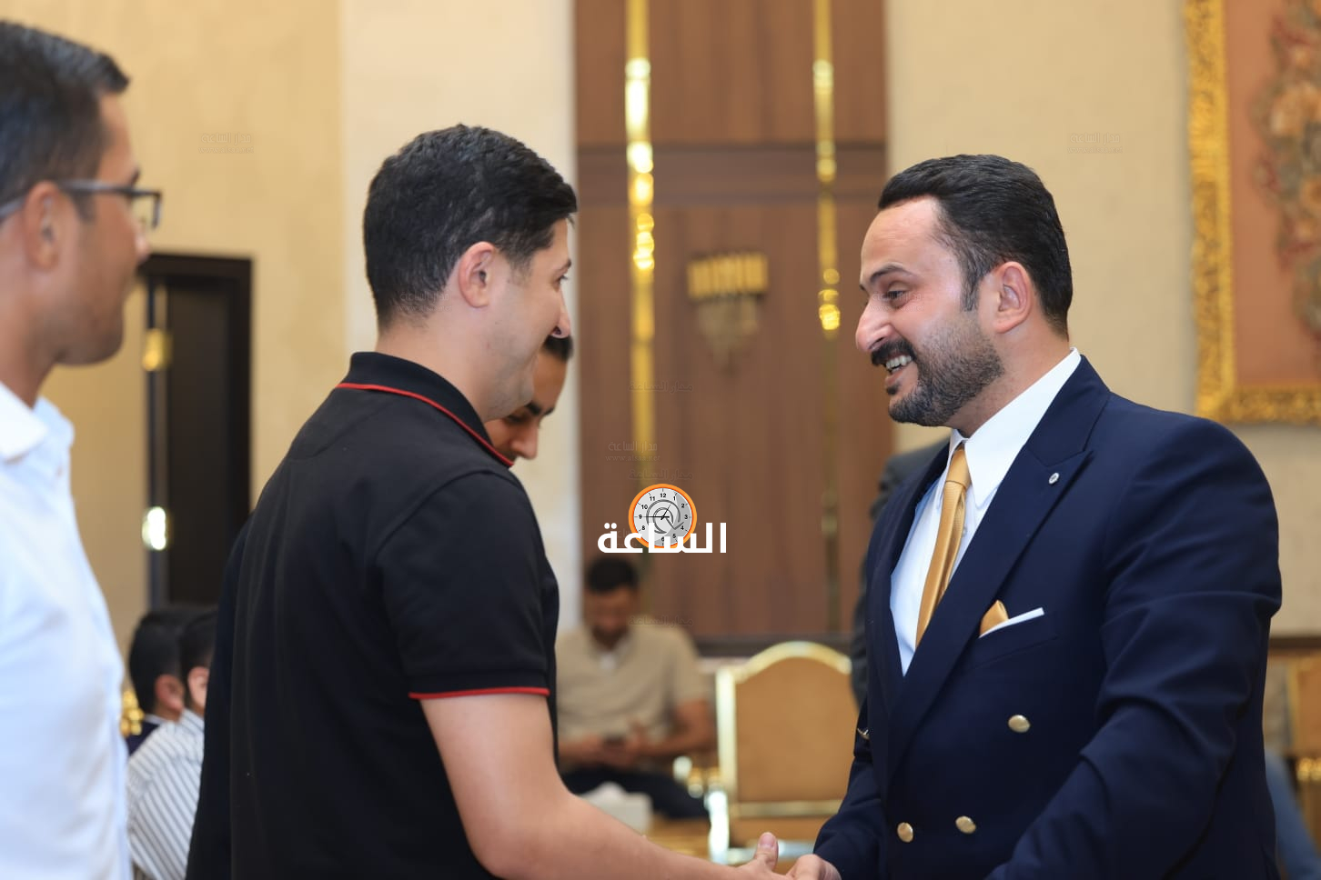 Madar Al-Saa Images 0.3044869427020105