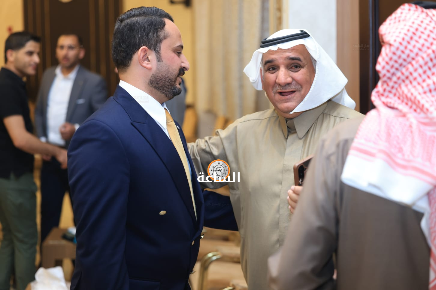 Madar Al-Saa Images 0.9373119515580001