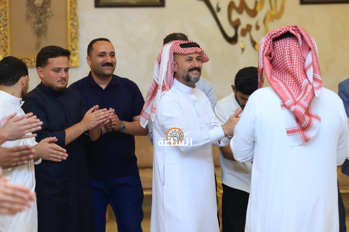 Madar Al-Saa Images 0.2387660190875116