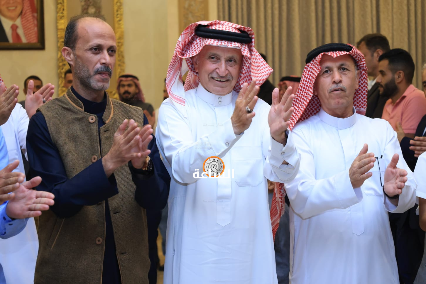 Madar Al-Saa Images 0.6656130657415485