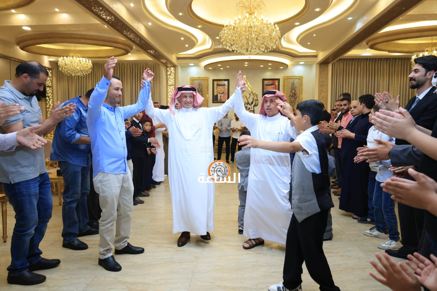 Madar Al-Saa Images 0.4169209760990278