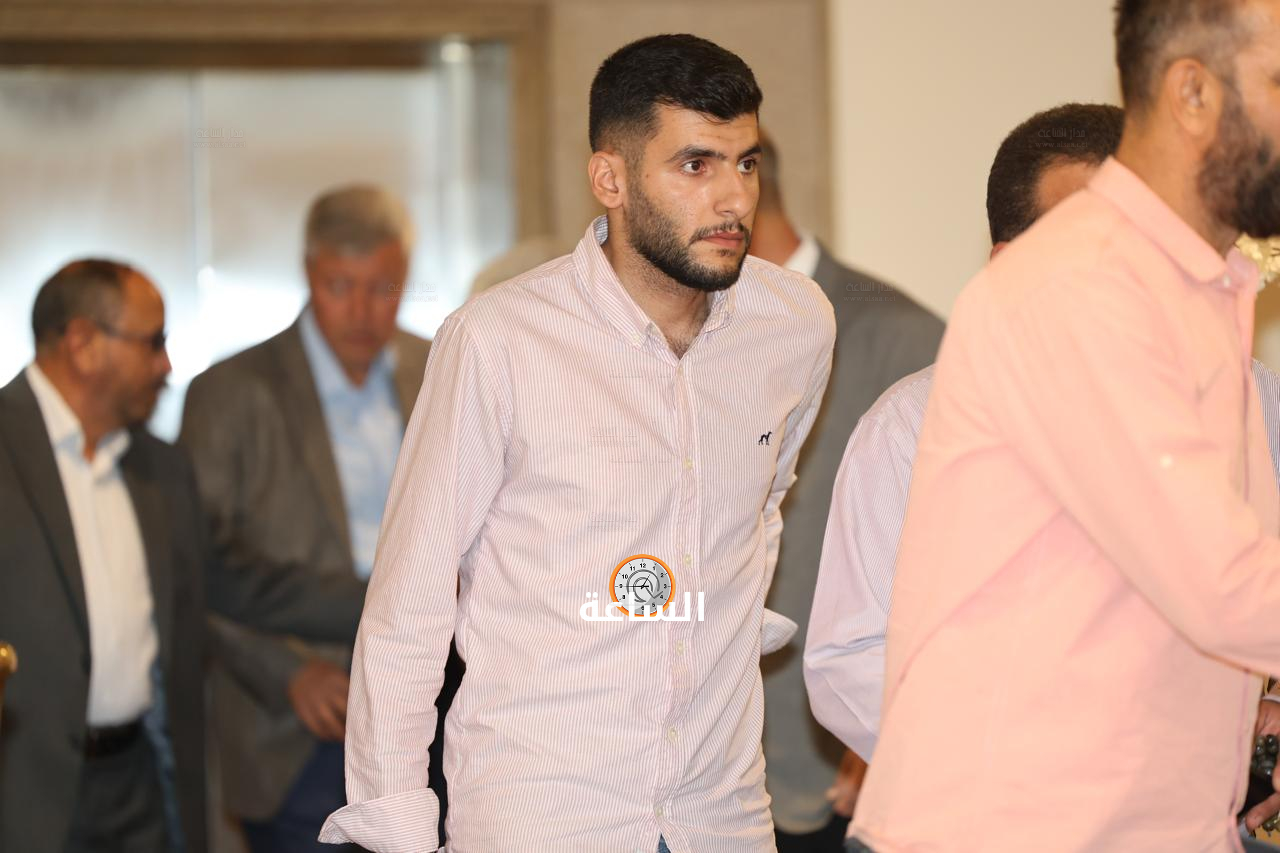 Madar Al-Saa Images 0.6913731217117125