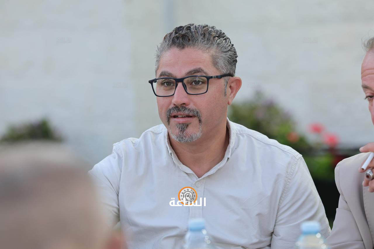 Madar Al-Saa Images 0.3484766427219843