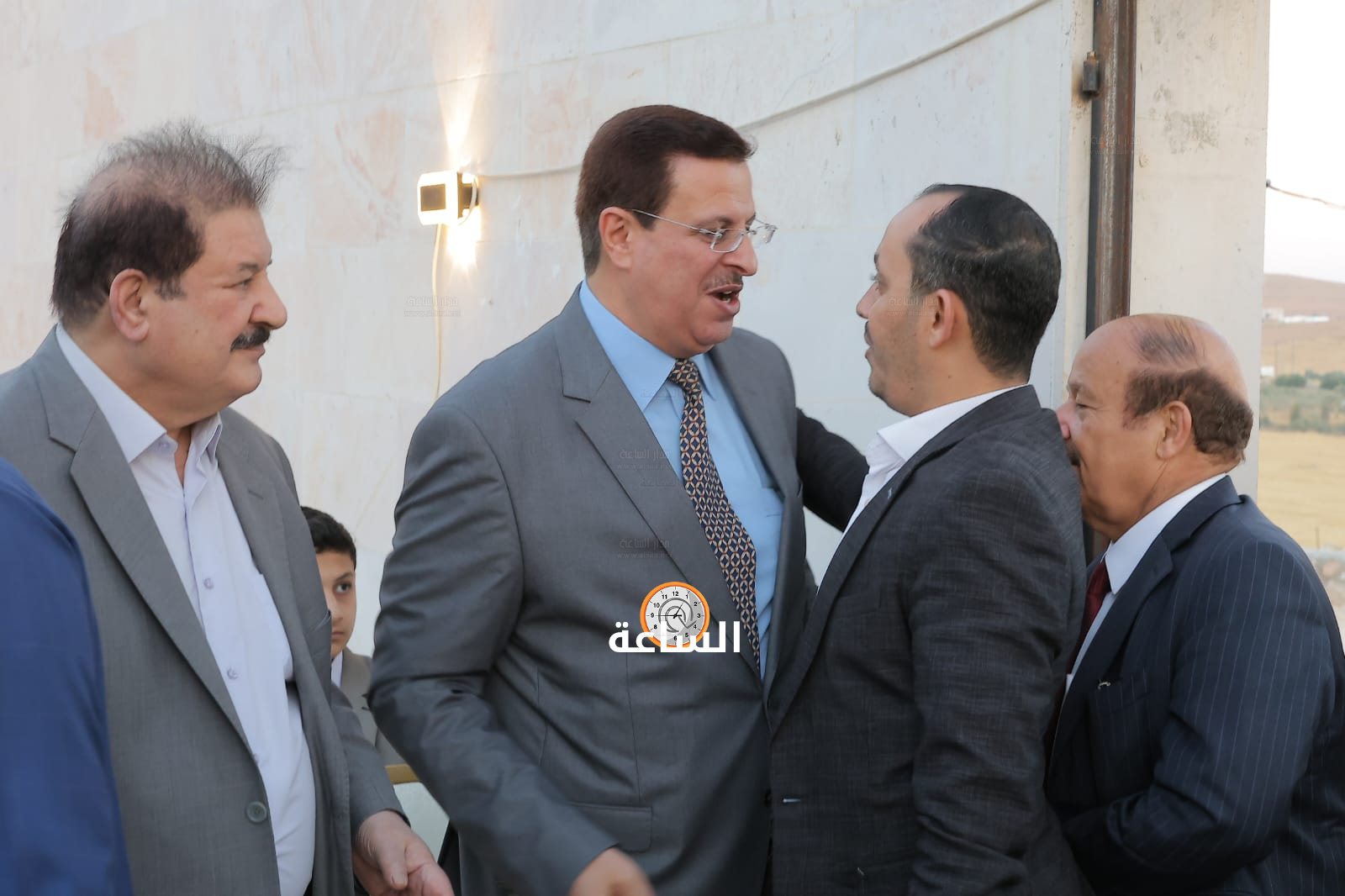 Madar Al-Saa Images 0.816909779453625