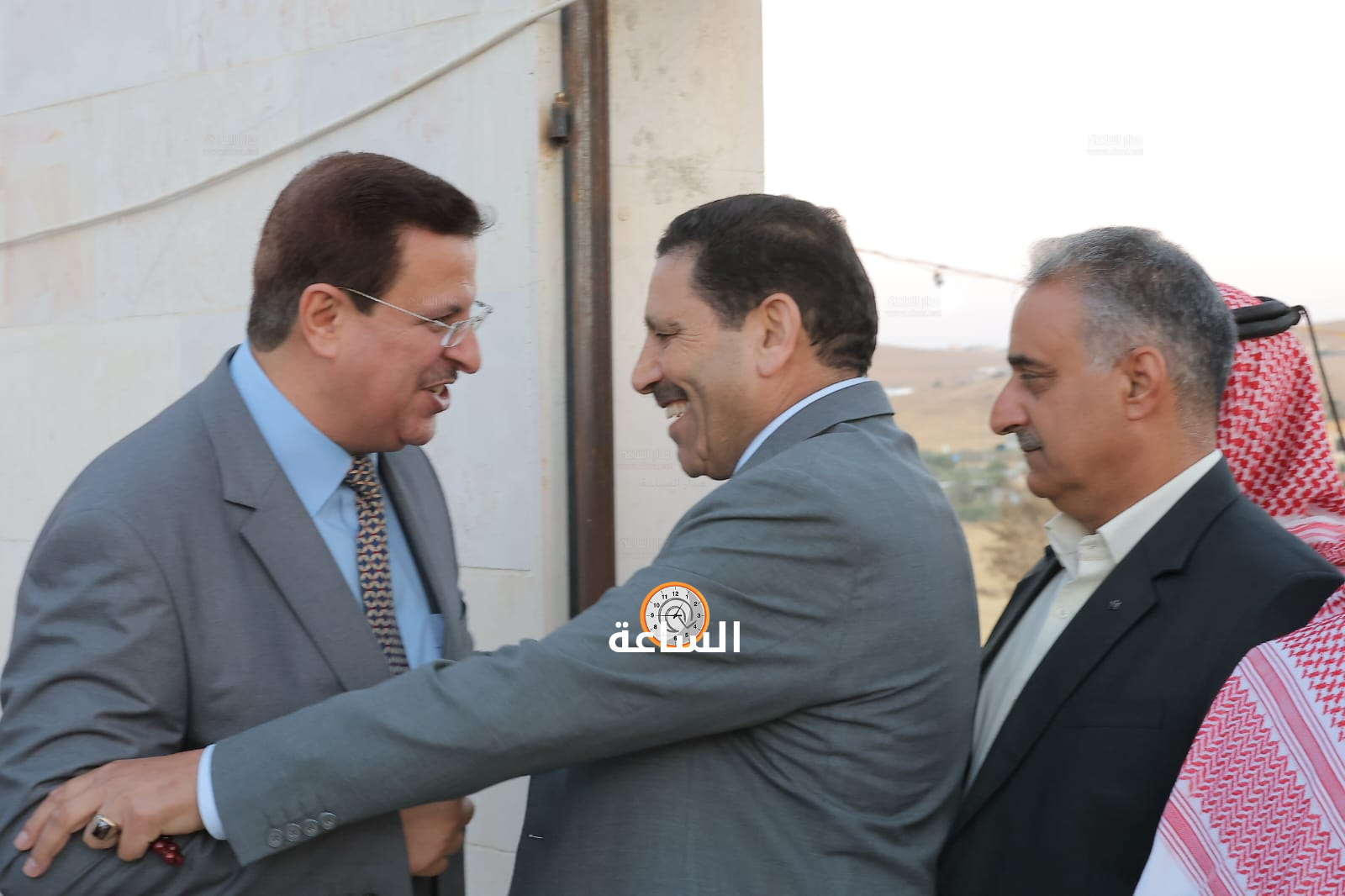 Madar Al-Saa Images 0.3354571657297899