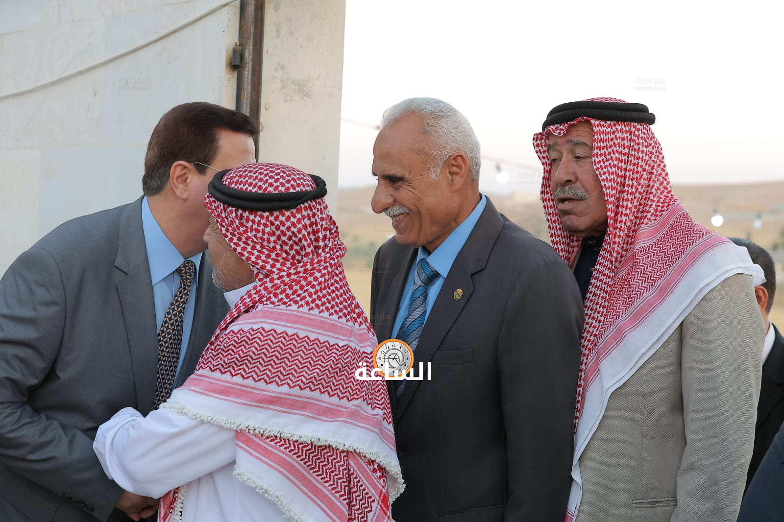 Madar Al-Saa Images 0.6962937232832878