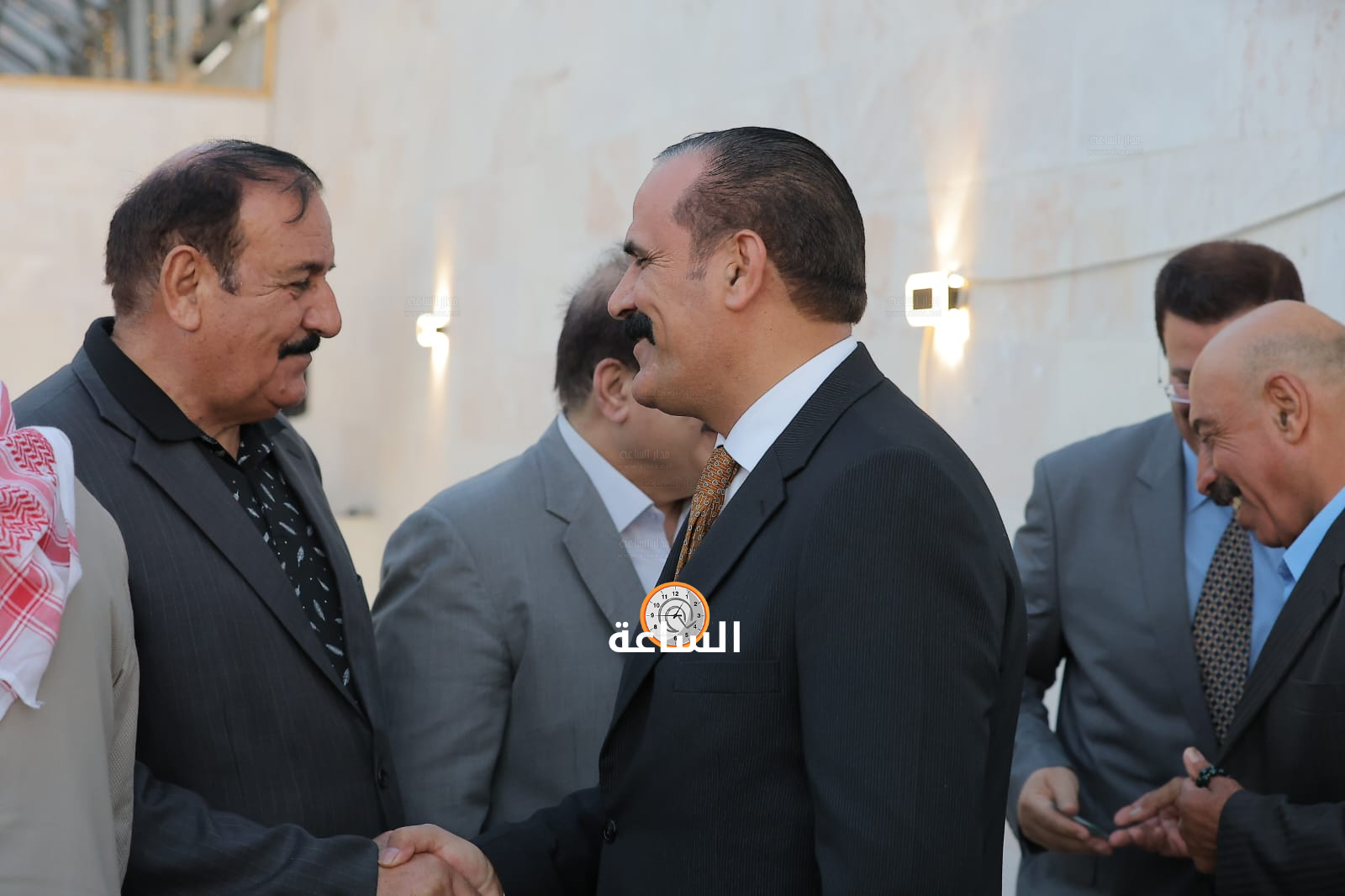 Madar Al-Saa Images 0.6203155016283547