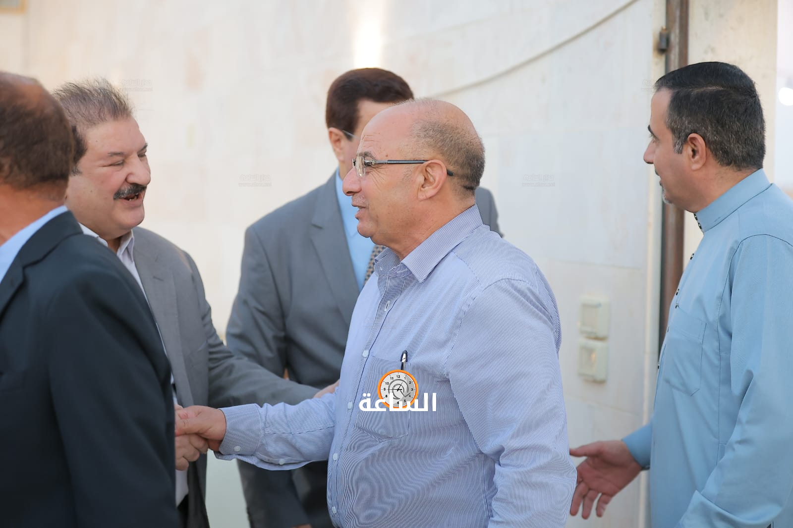 Madar Al-Saa Images 0.15785431156543328