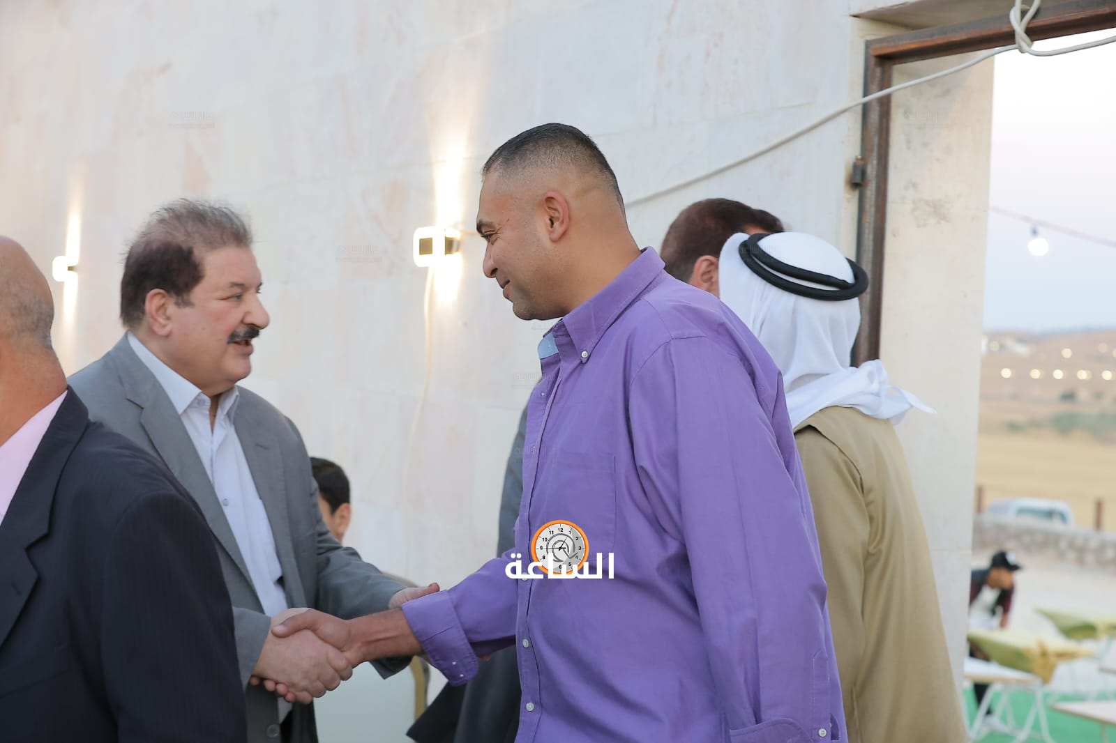 Madar Al-Saa Images 0.12449236674749542