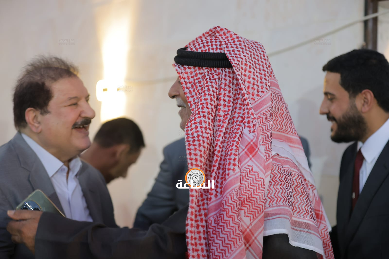 Madar Al-Saa Images 0.9251531244095762
