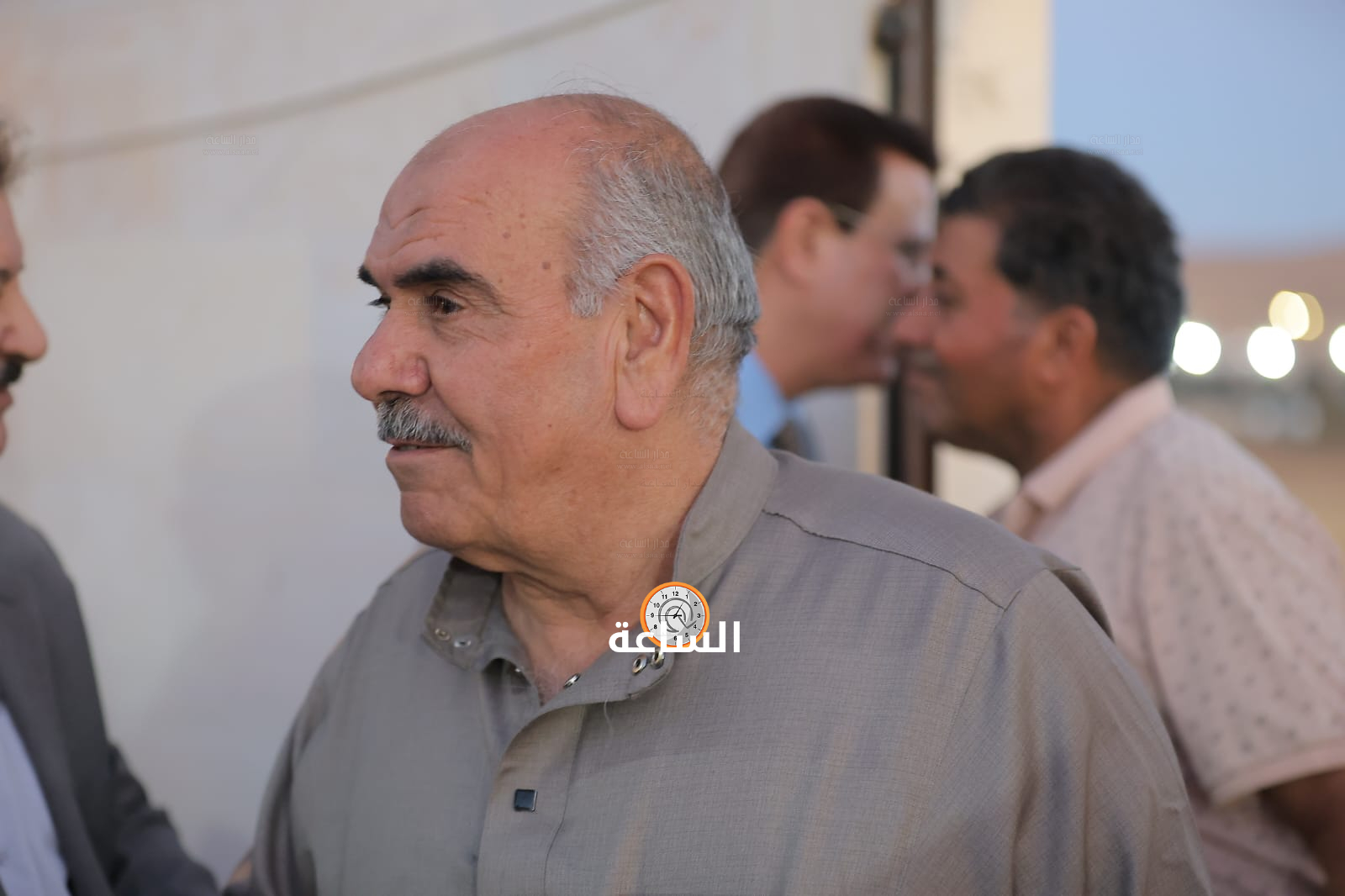 Madar Al-Saa Images 0.5393599930993019