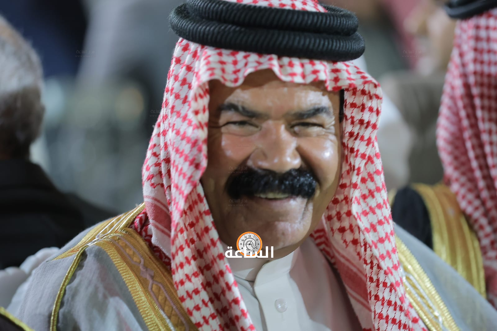 Madar Al-Saa Images 0.4213423156952174