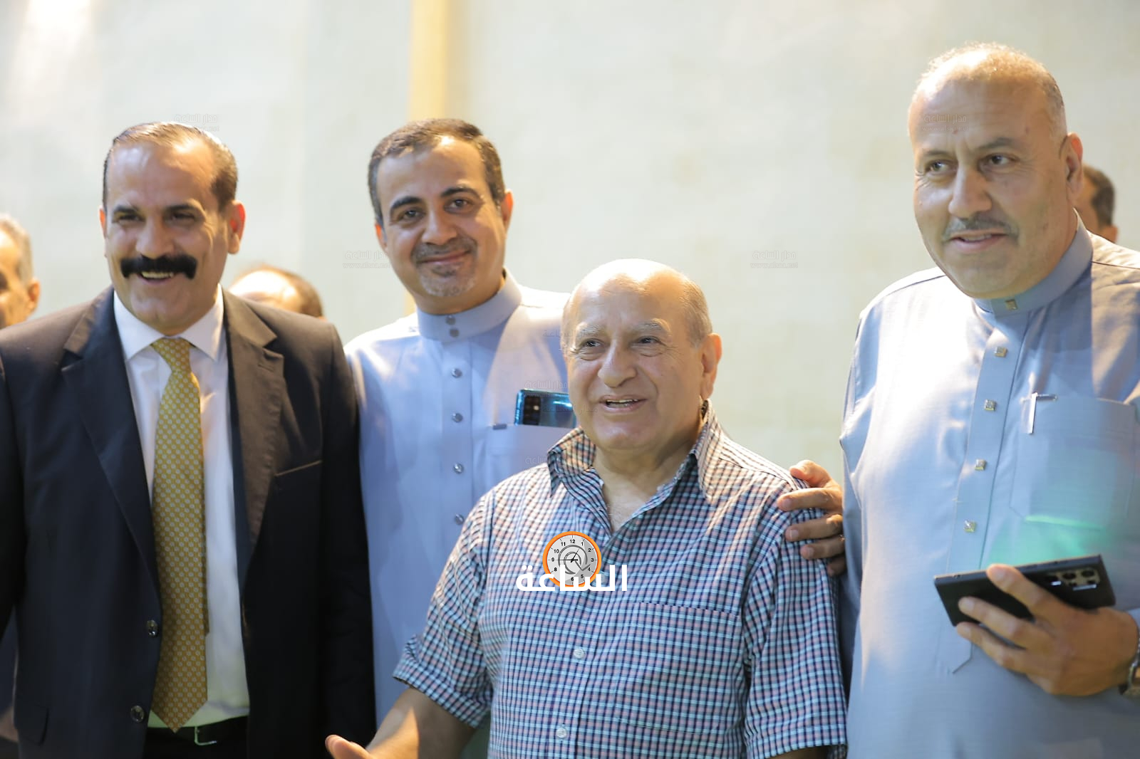 Madar Al-Saa Images 0.11202618612751392