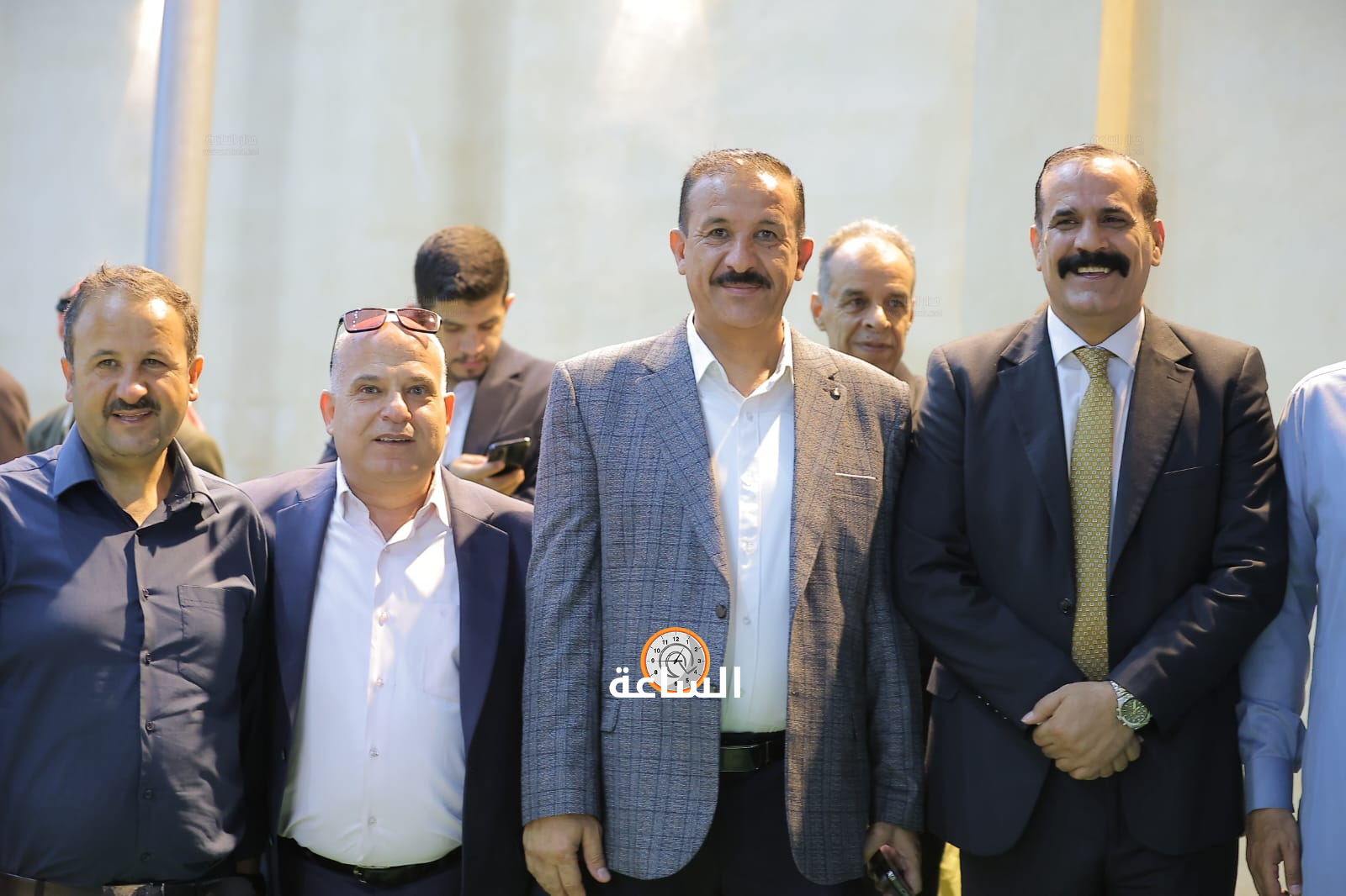 Madar Al-Saa Images 0.5740057119877567