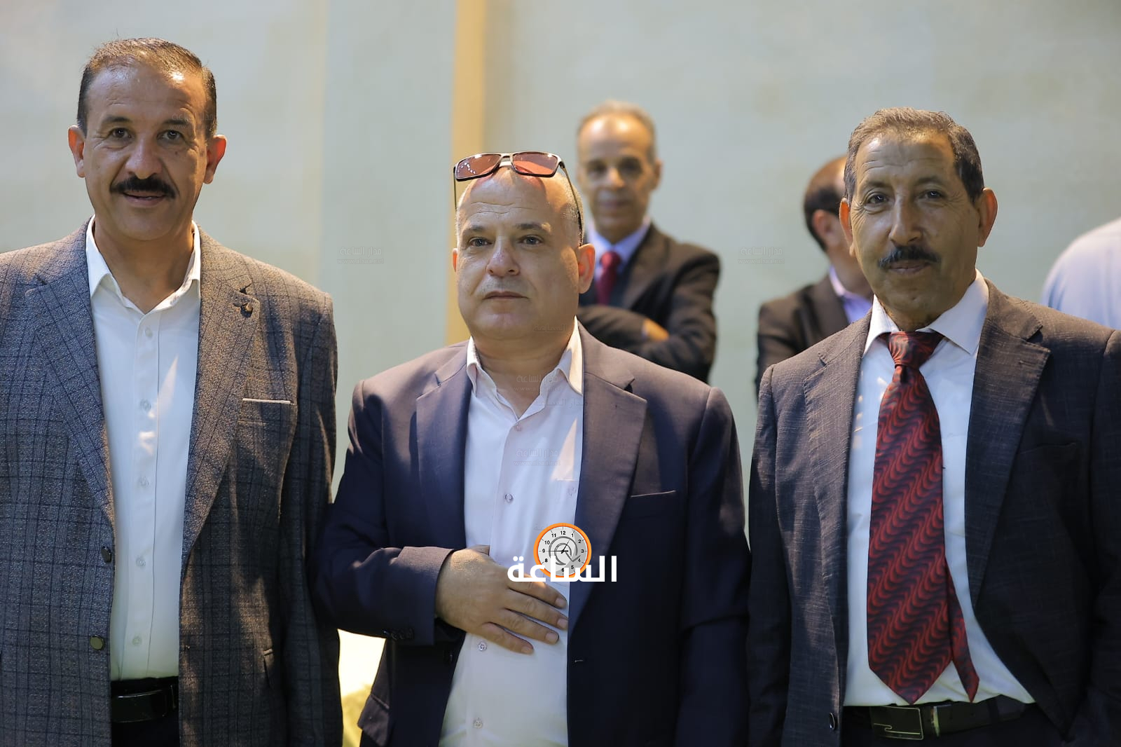 Madar Al-Saa Images 0.5407894946944537