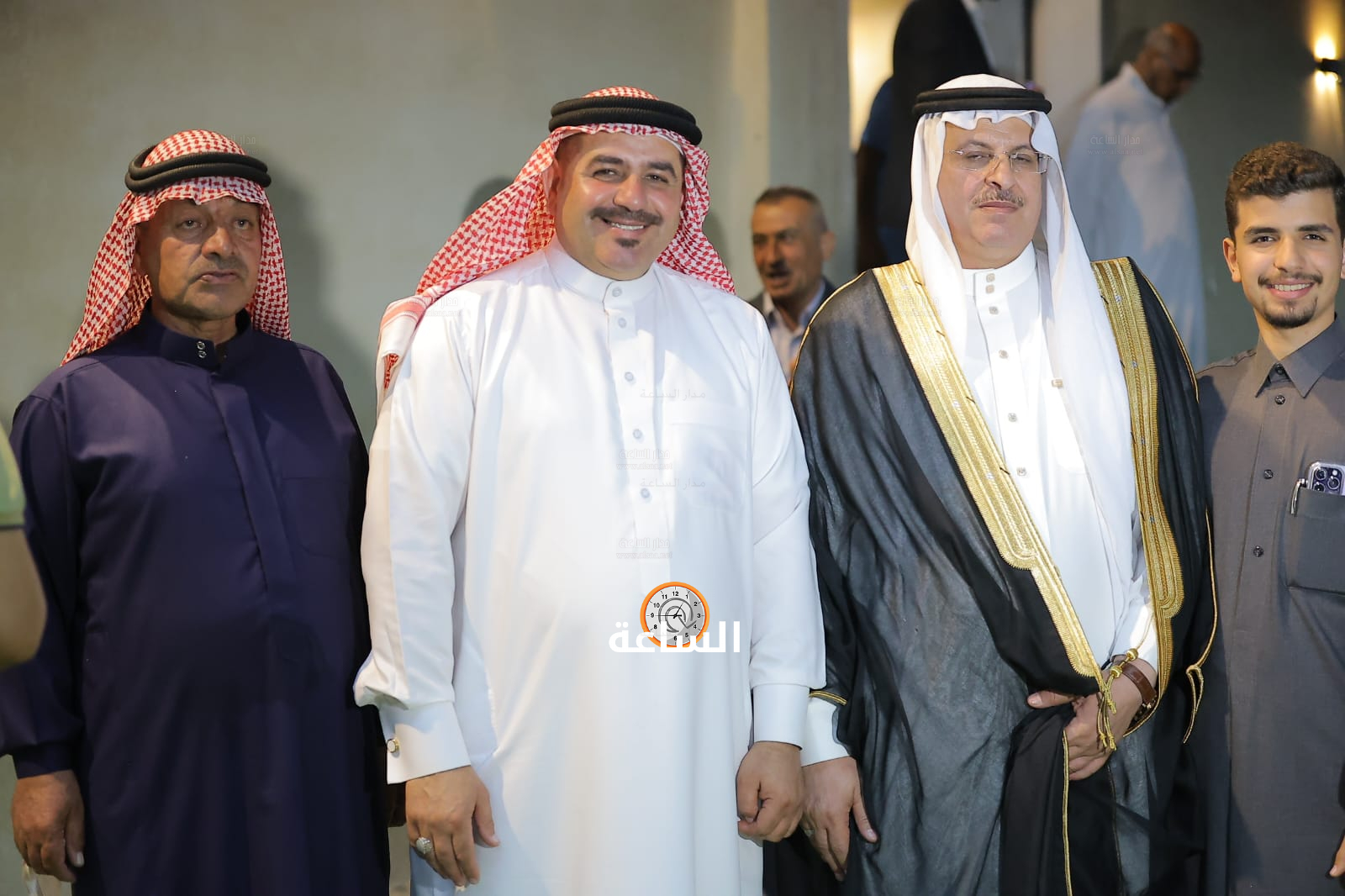 Madar Al-Saa Images 0.5125796097385135
