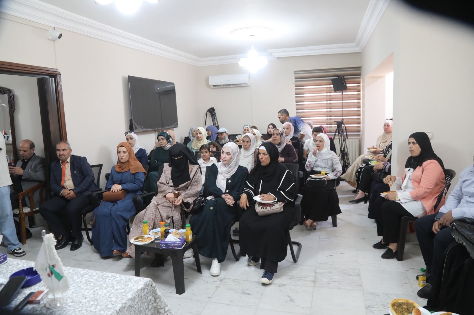 Madar Al-Saa Images 0.6949637250399296