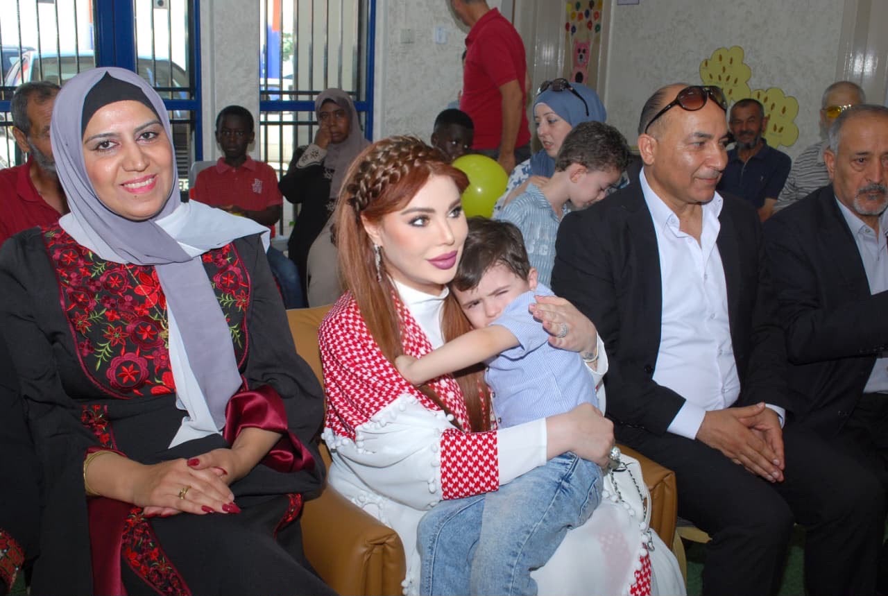 Madar Al-Saa Images 0.8476460441893756