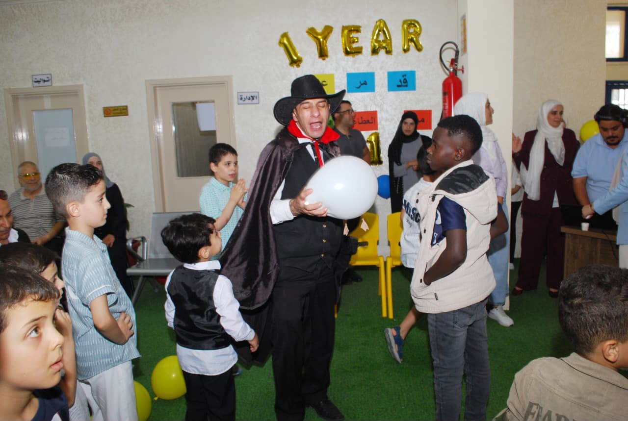 Madar Al-Saa Images 0.2105824393189094