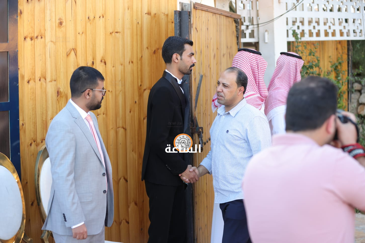 Madar Al-Saa Images 0.3443718542806836