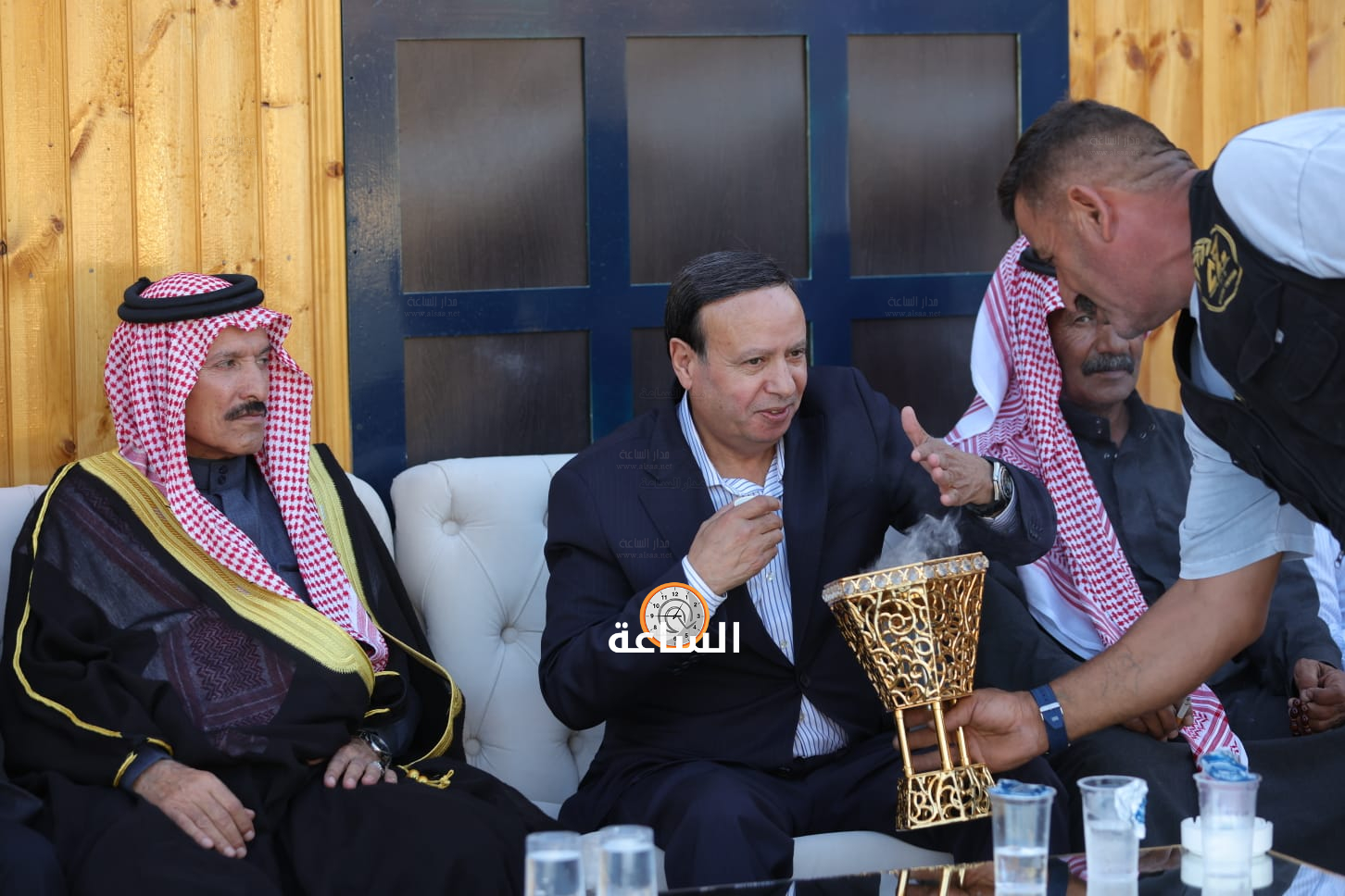 Madar Al-Saa Images 0.3739287110633095