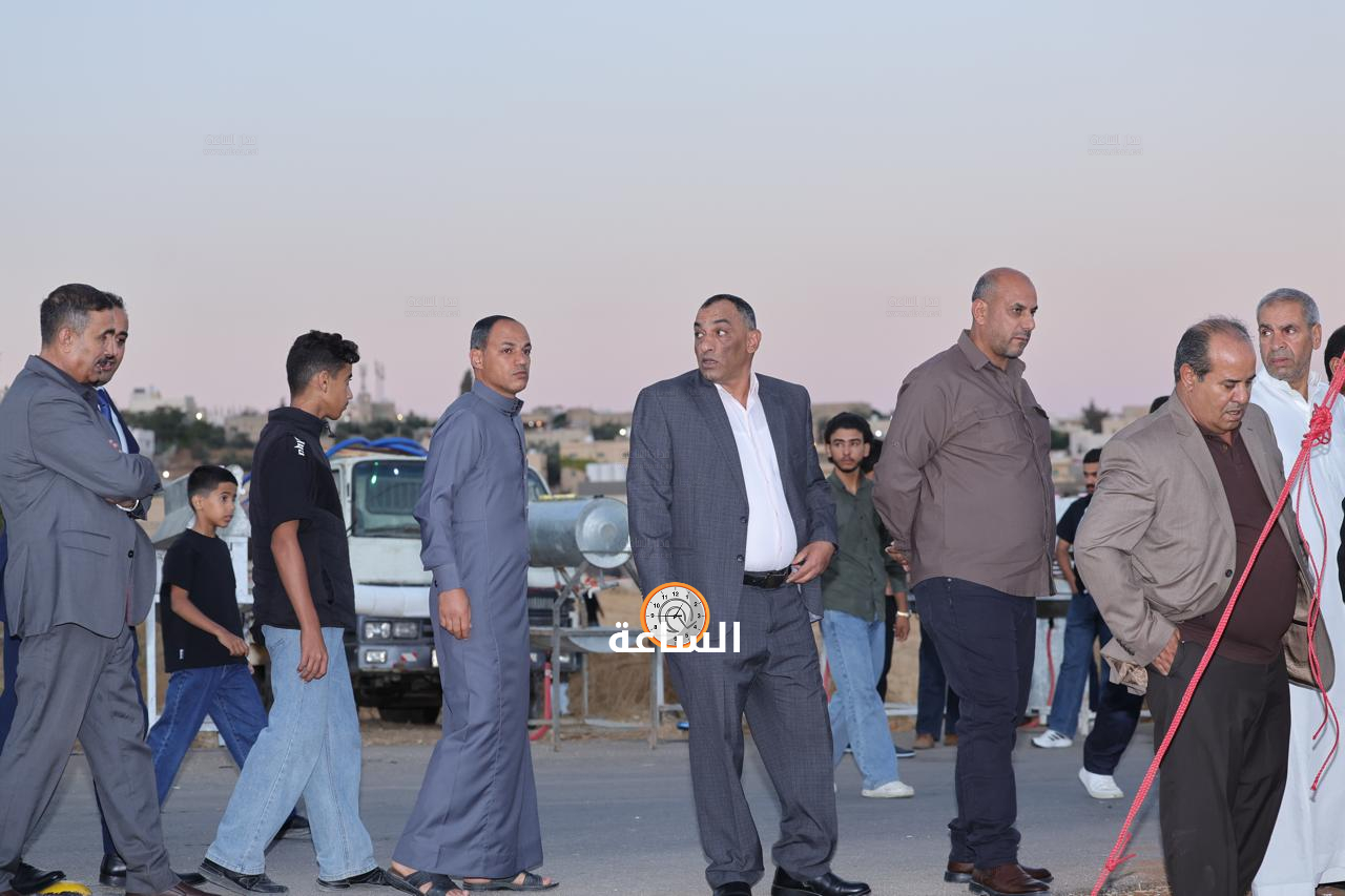 Madar Al-Saa Images 0.40241778924866856