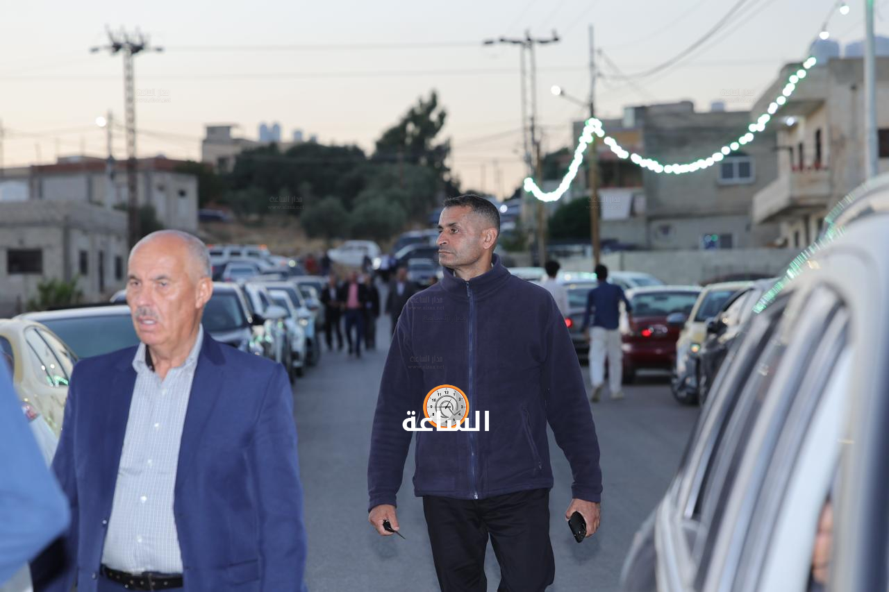 Madar Al-Saa Images 0.14043842602028367