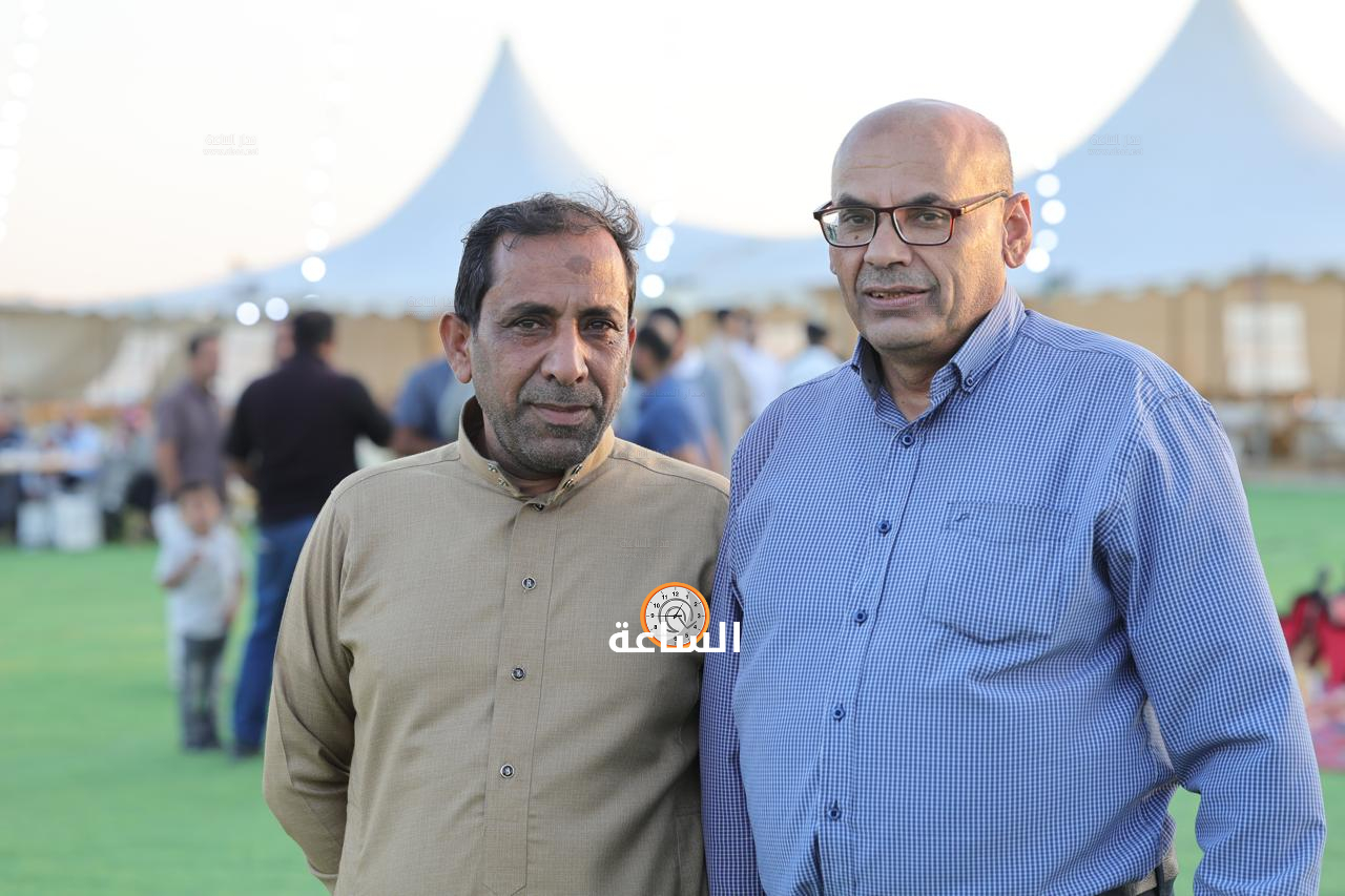 Madar Al-Saa Images 0.9508126004998868