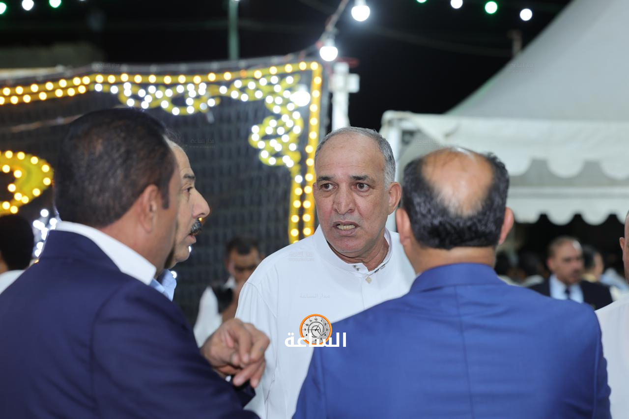 Madar Al-Saa Images 0.1866584467196889