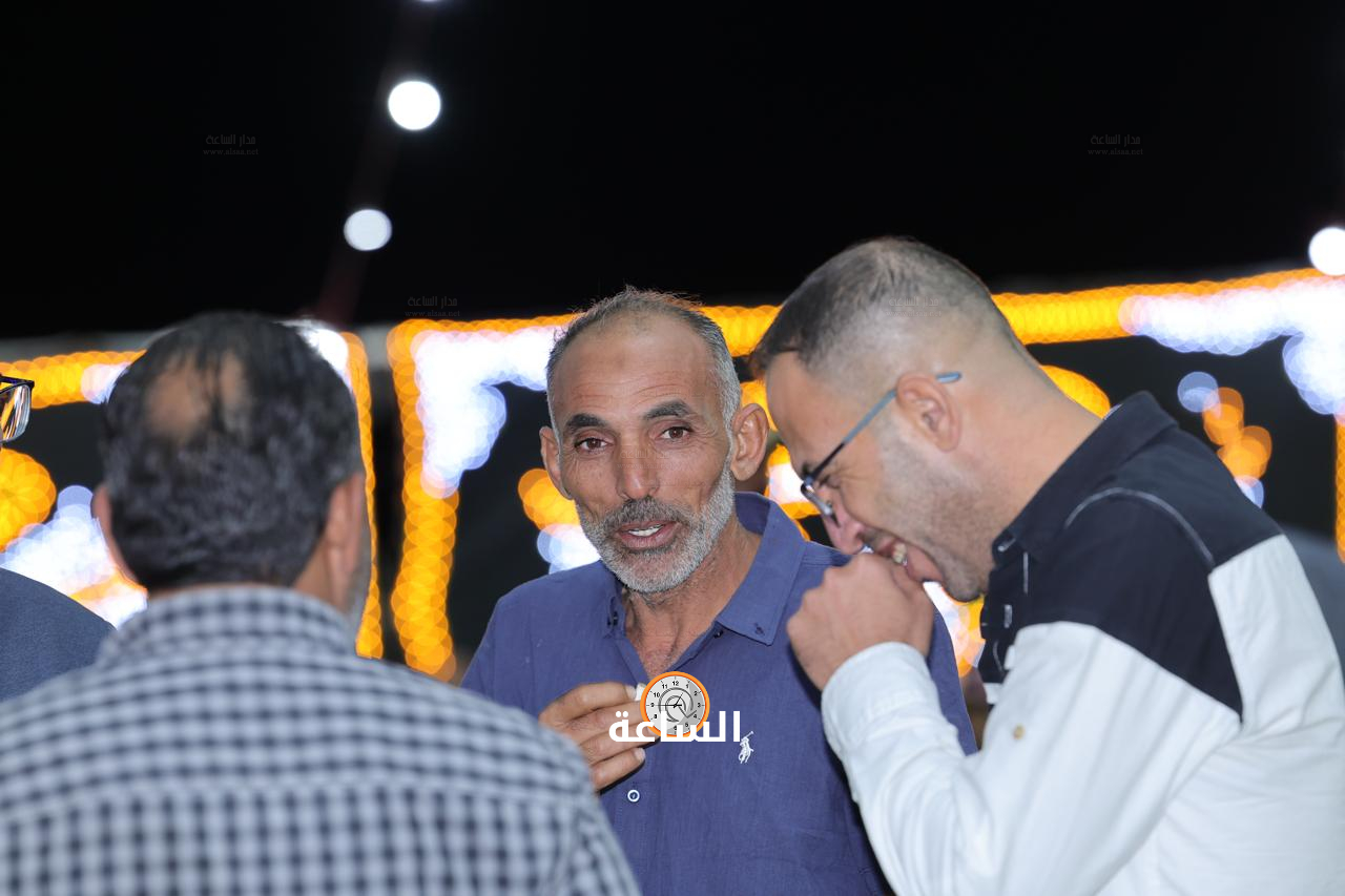 Madar Al-Saa Images 0.2787574589501117