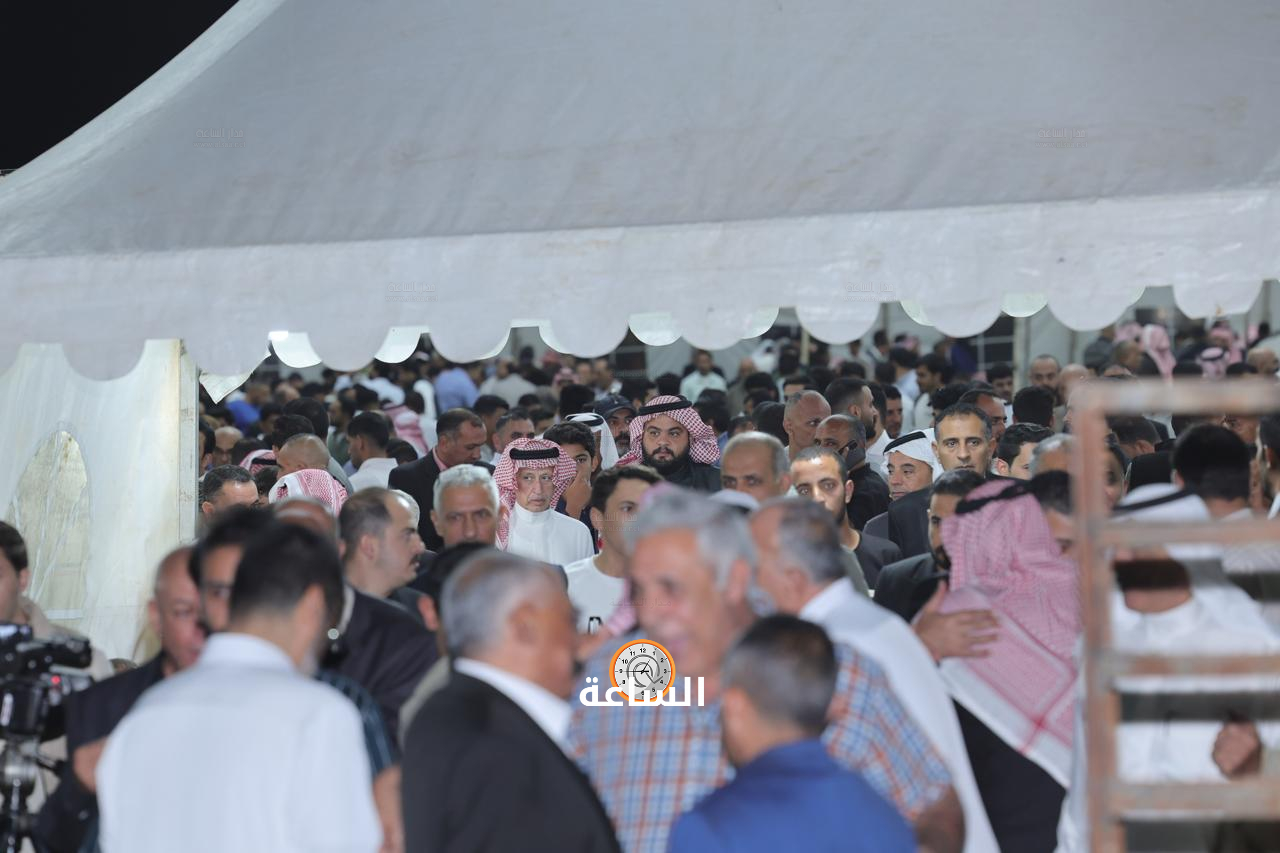 Madar Al-Saa Images 0.23769231669400326