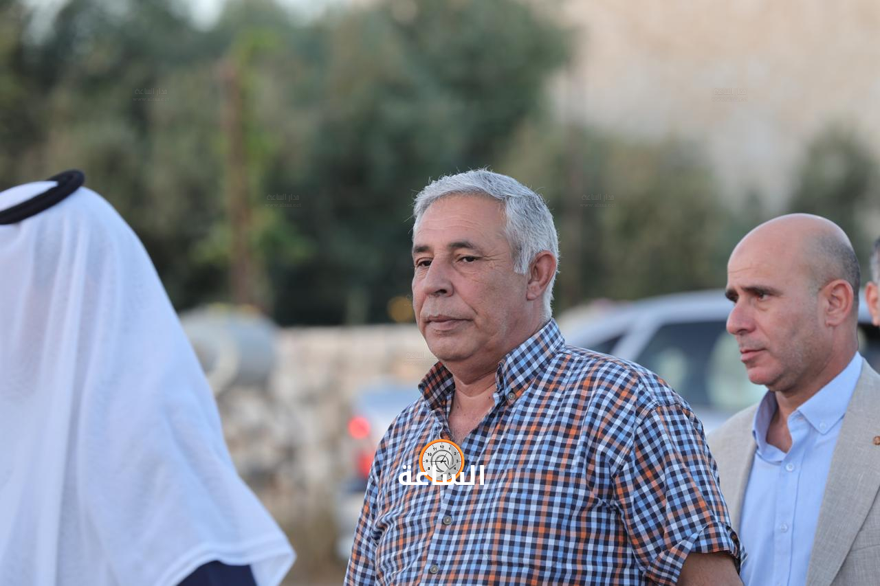 Madar Al-Saa Images 0.36234159390129306