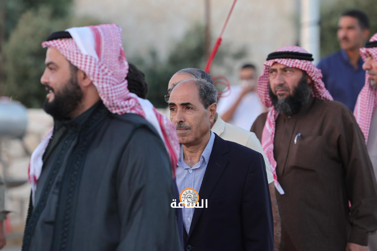 Madar Al-Saa Images 0.5568559819082388