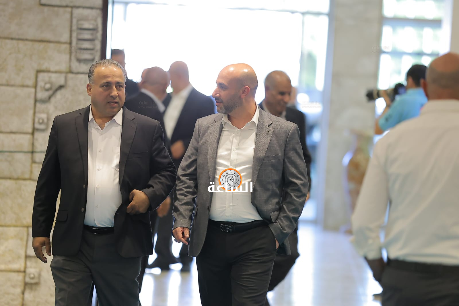 Madar Al-Saa Images 0.04806220593943966