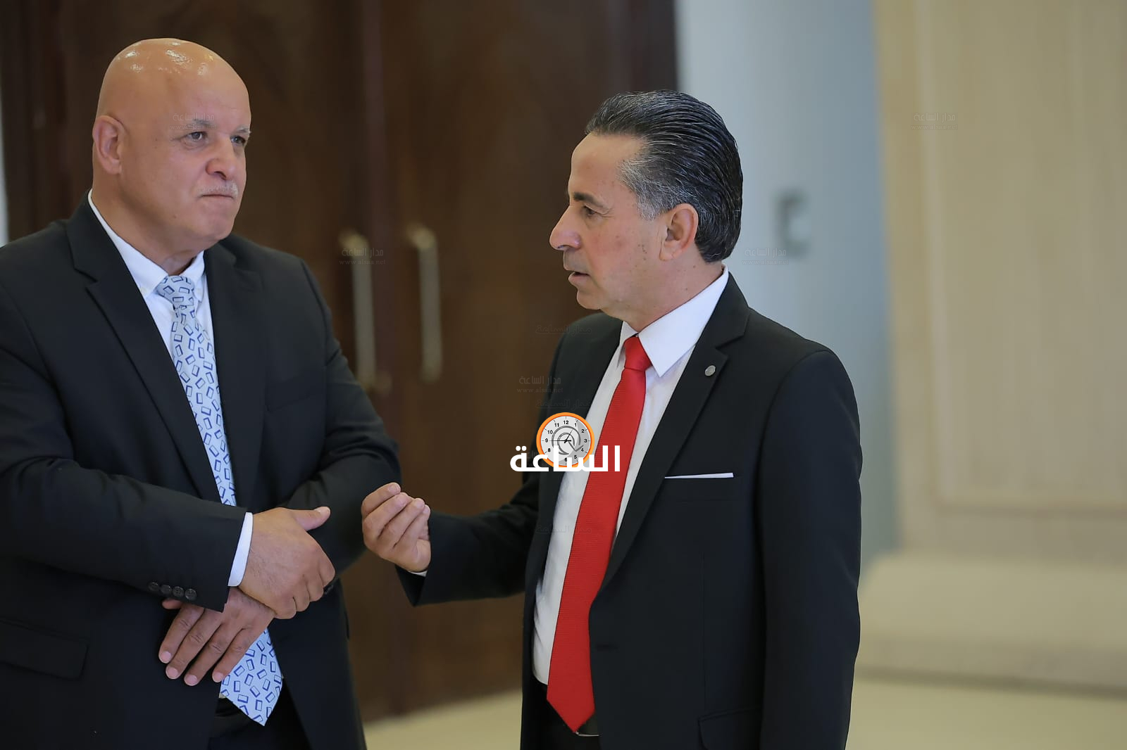 Madar Al-Saa Images 0.7162141645398106