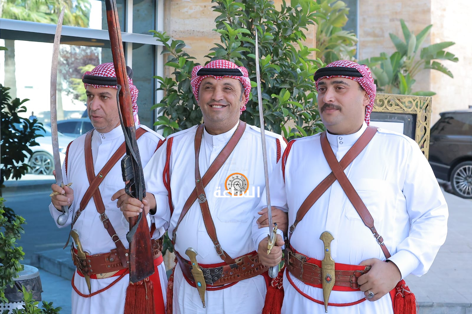 Madar Al-Saa Images 0.3267678196937799