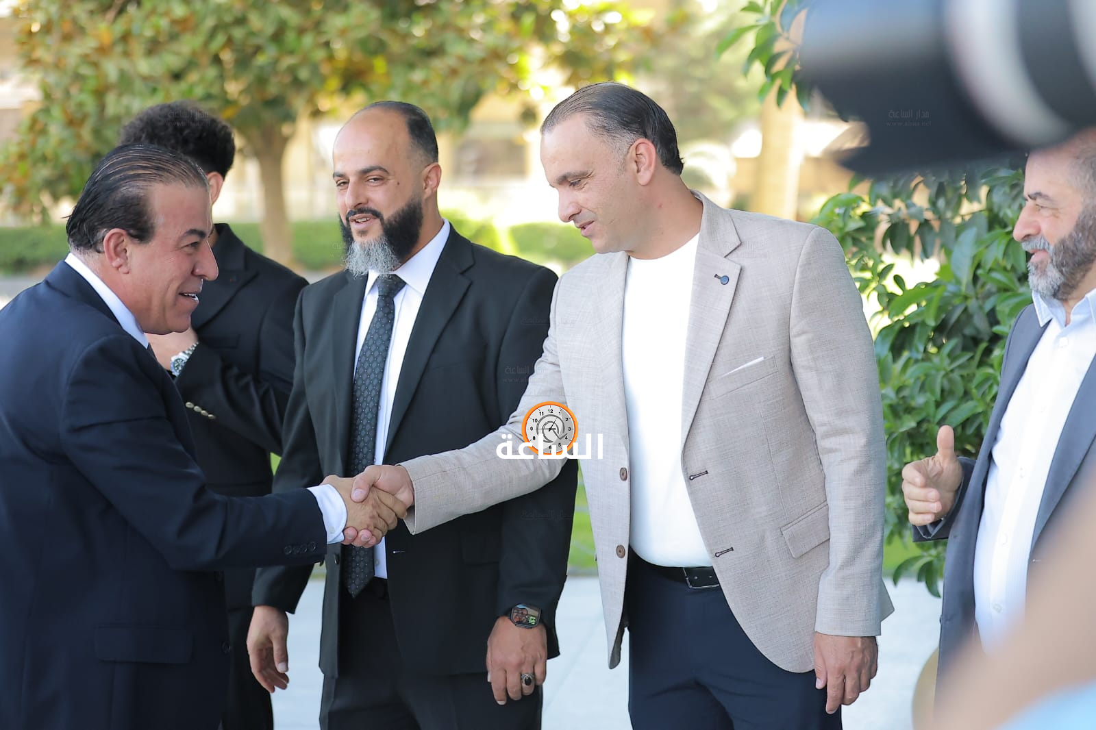 Madar Al-Saa Images 0.08559787029120458