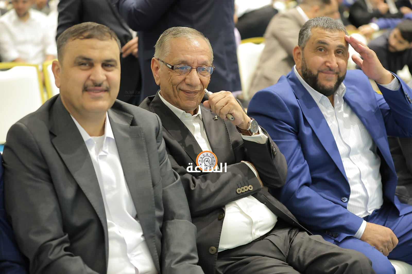 Madar Al-Saa Images 0.4904307317414155
