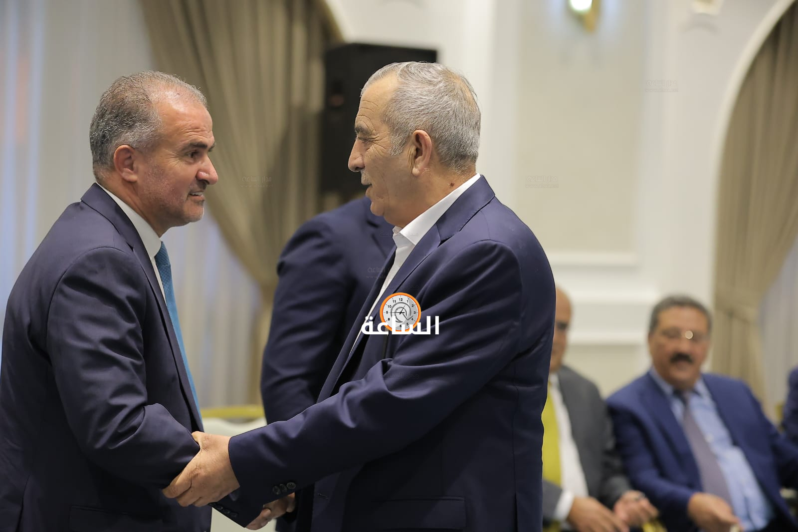 Madar Al-Saa Images 0.9720215389450684