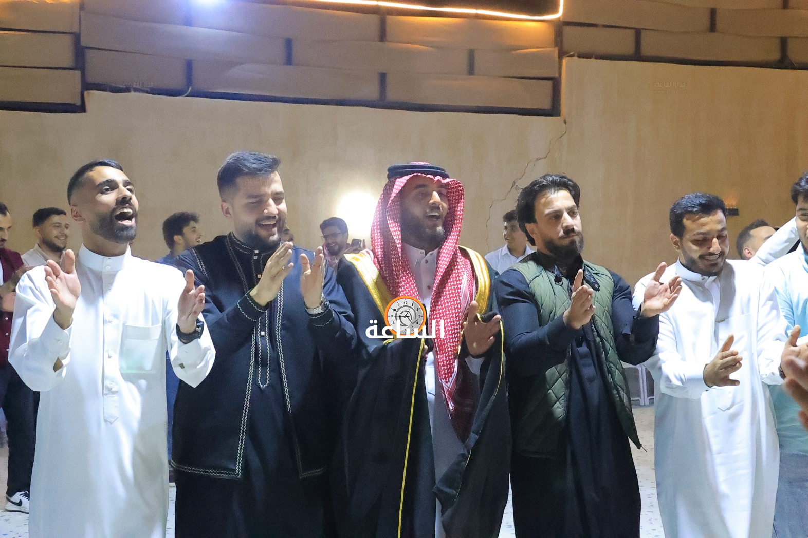 Madar Al-Saa Images 0.3772862073374471