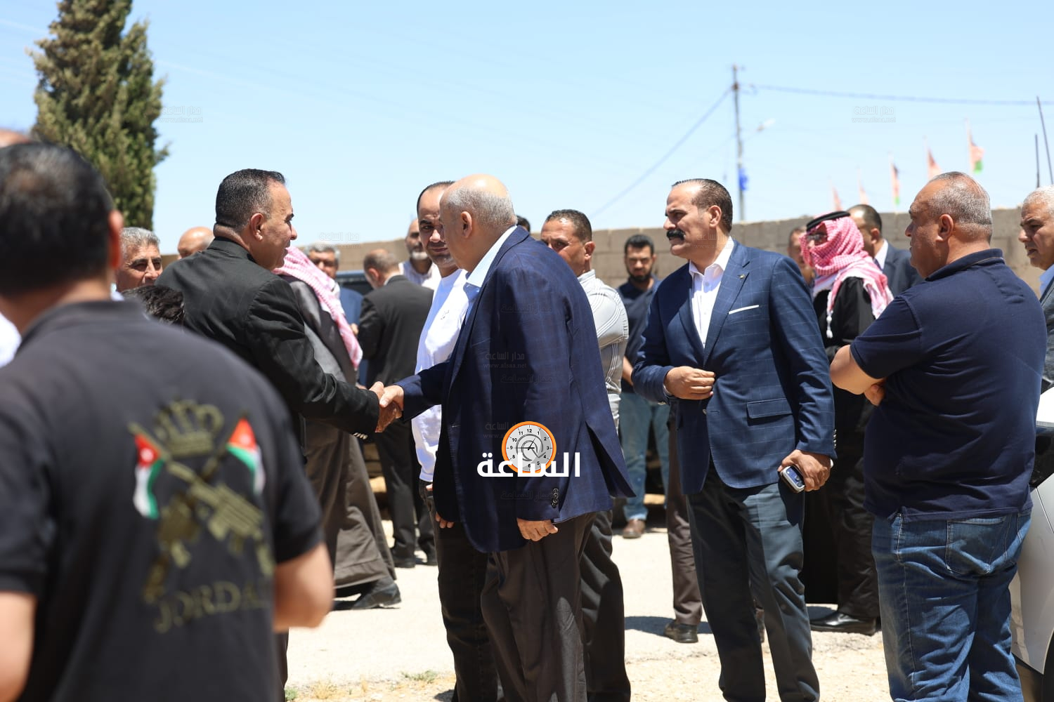 Madar Al-Saa Images 0.8124134853603887