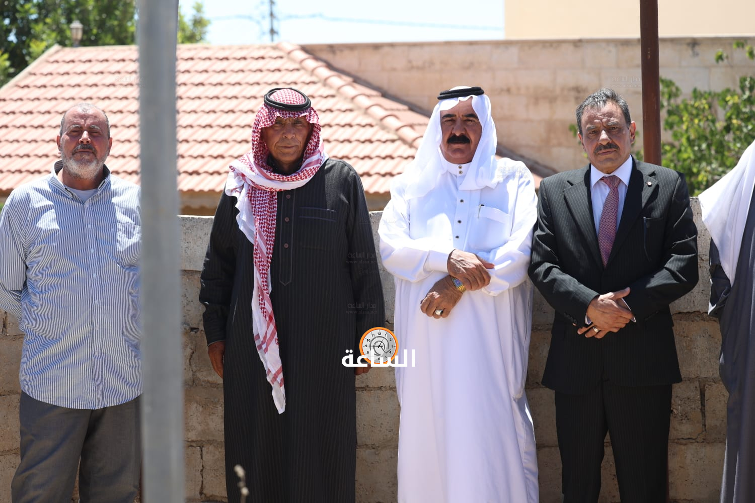 Madar Al-Saa Images 0.5423387522924179