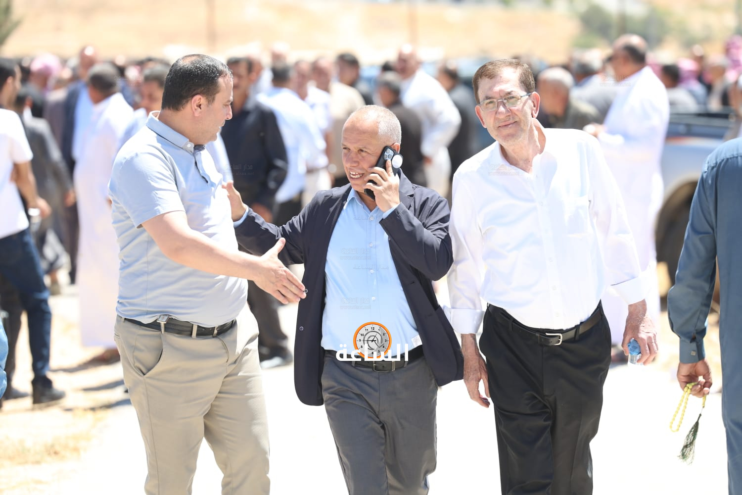 Madar Al-Saa Images 0.12165582540342068