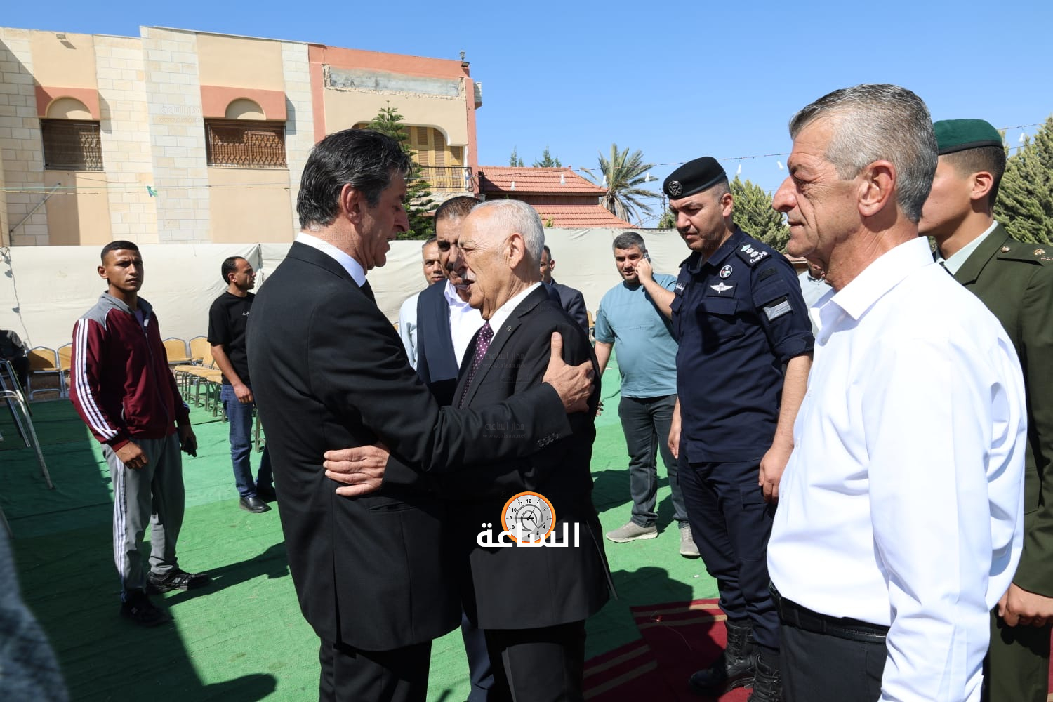 Madar Al-Saa Images 0.9912761646261142