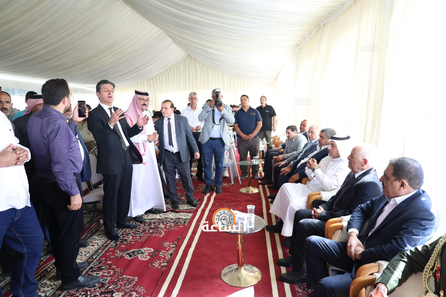 Madar Al-Saa Images 0.32019651094992685