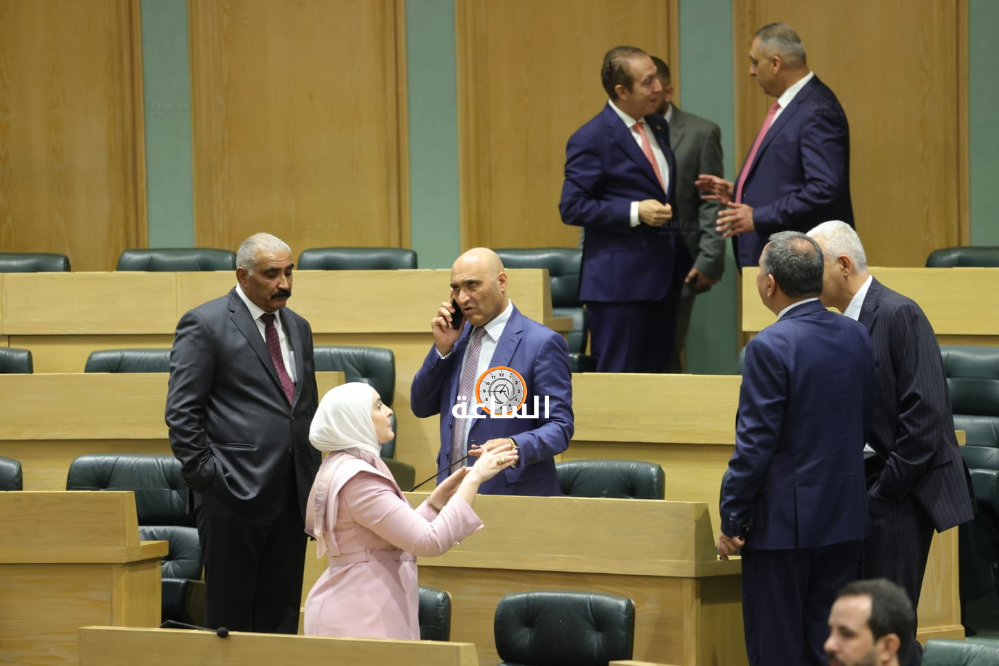 Madar Al-Saa Images 0.14036195086037762