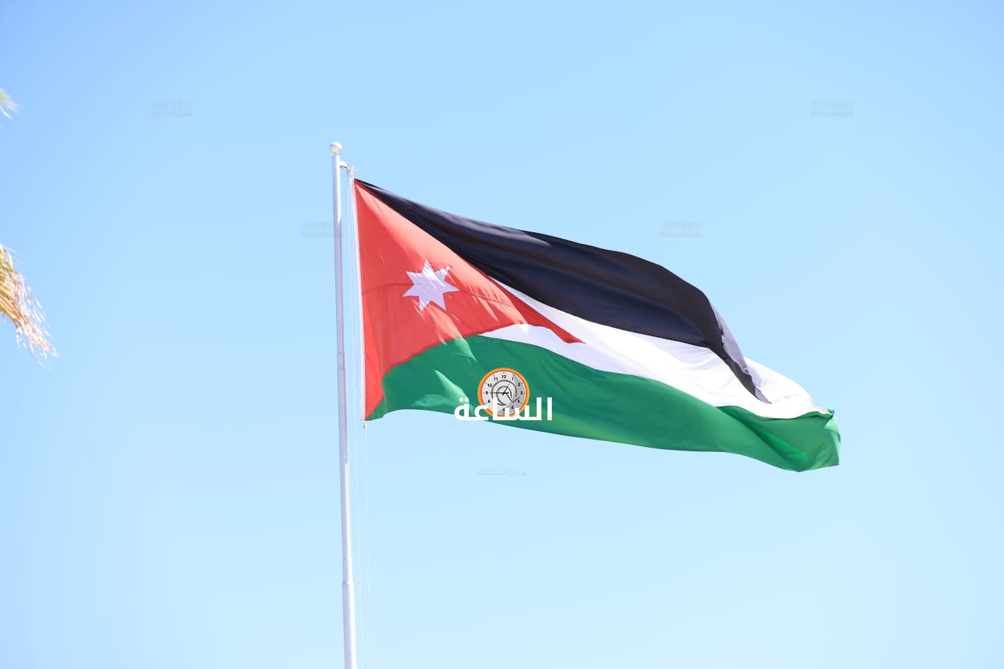 Madar Al-Saa Images 0.3749481991995147