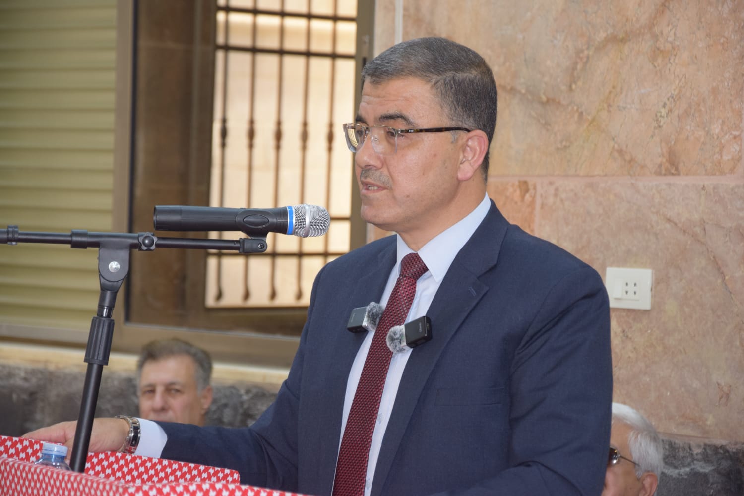 Madar Al-Saa Images 0.4301486968239475