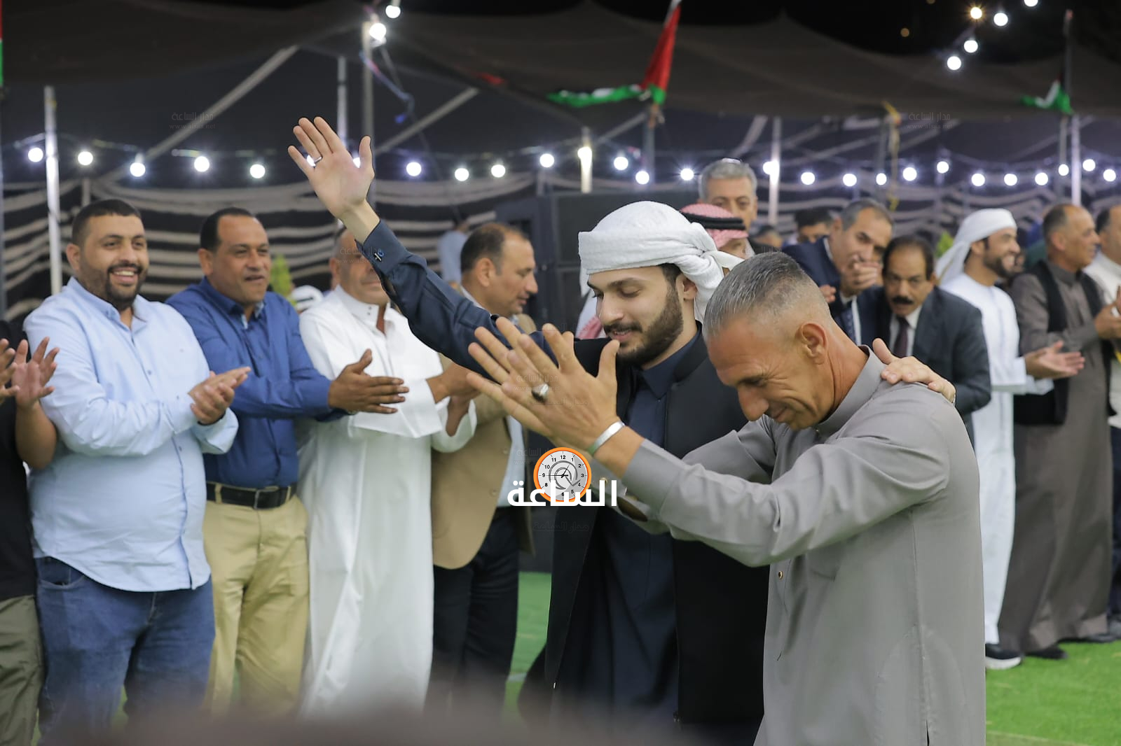 Madar Al-Saa Images 0.14468640130716726