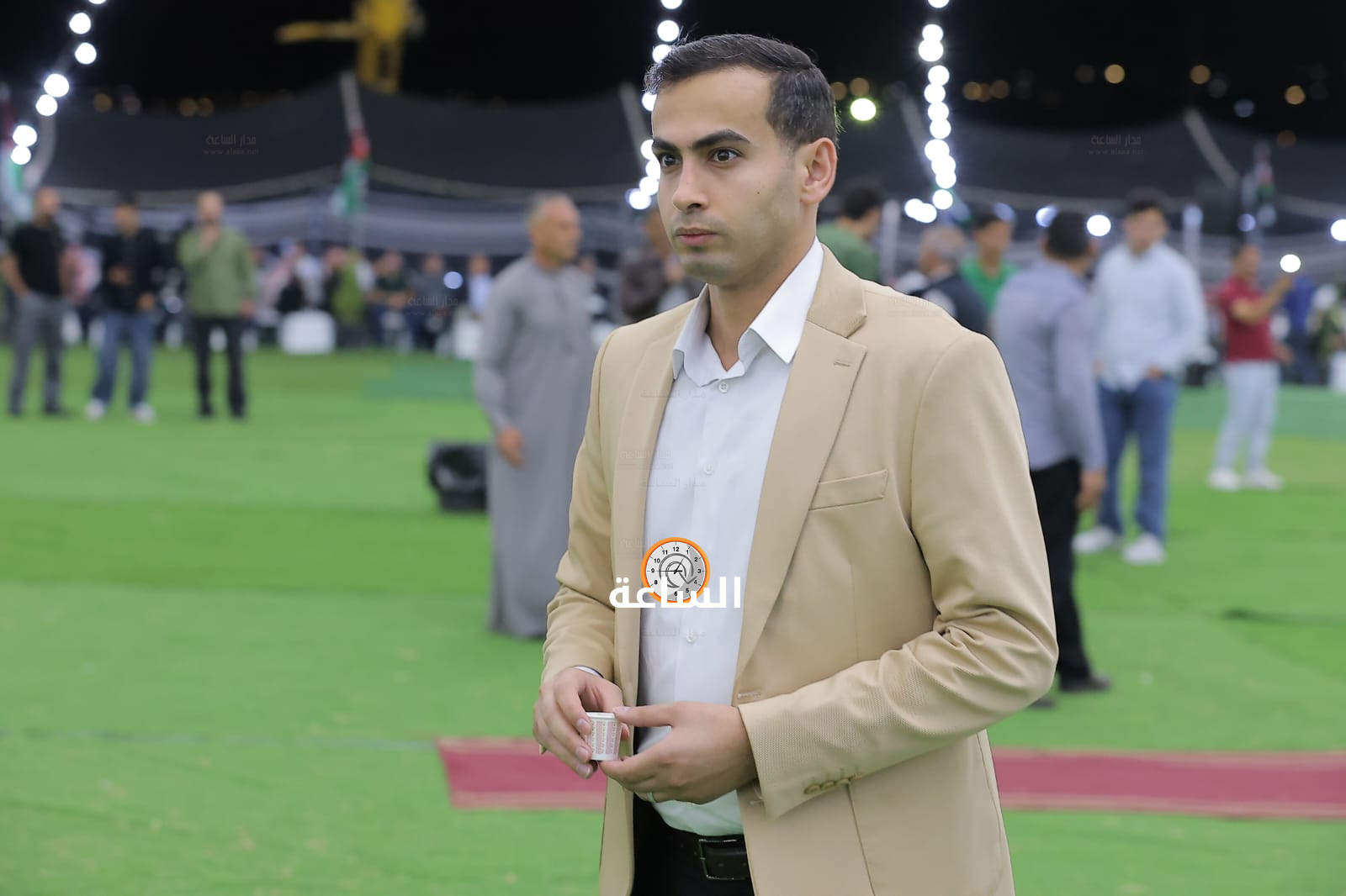 Madar Al-Saa Images 0.8840838831696902